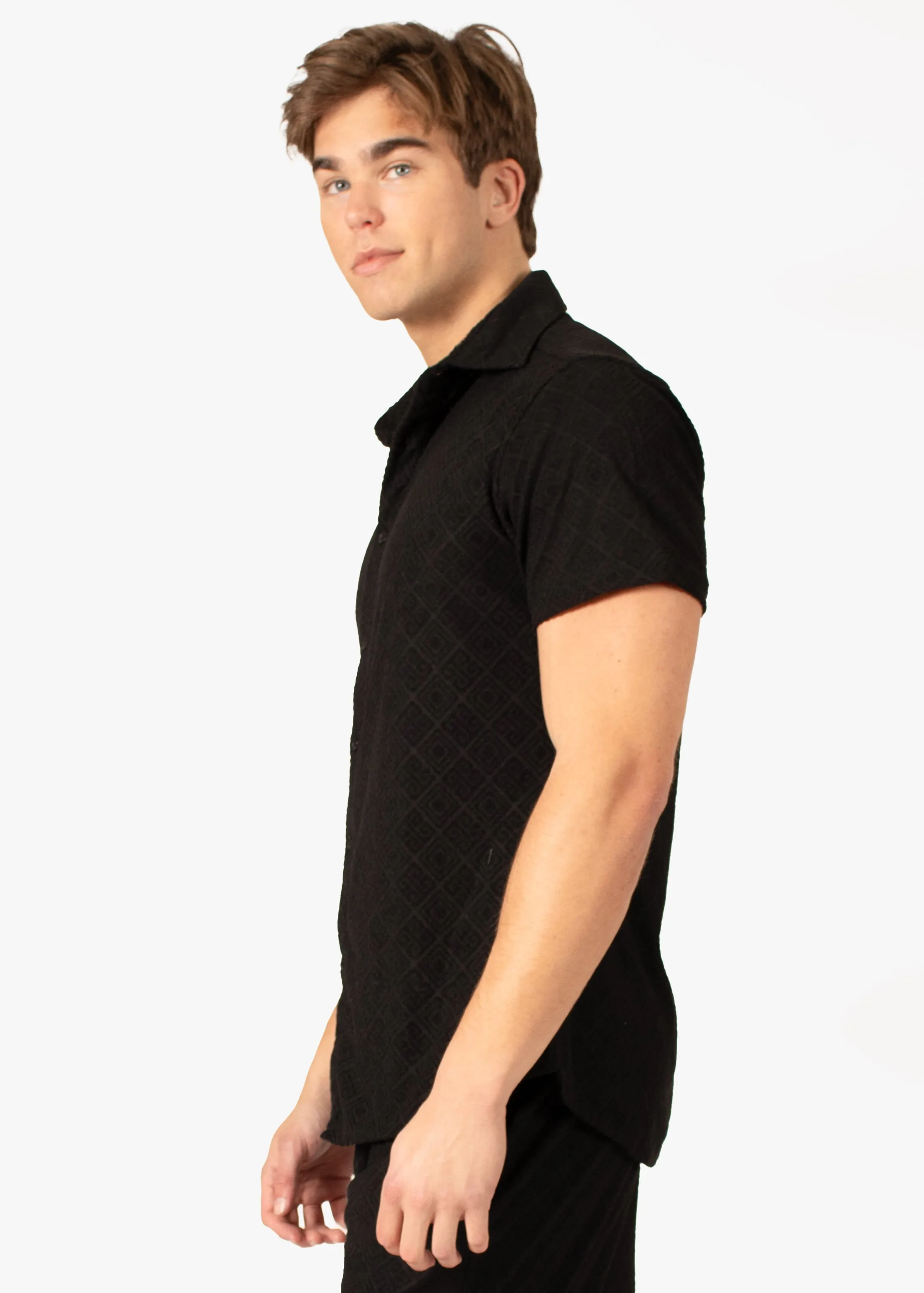 Diamond Weave Button-Up Short Sleeve Shirt