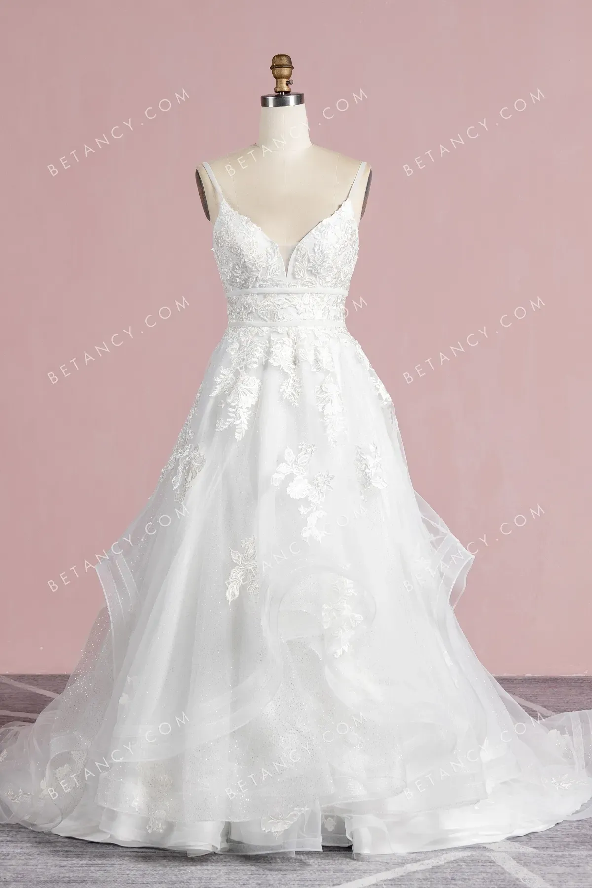 Ivory Lace and Glitter Tulle Wholesale Wedding Gown